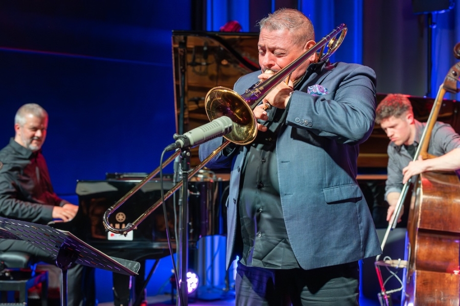 The Opener - Luis Bonilla & Sigi Feigl Quintet